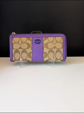 Coach Signature Canvas Zip Wallet in Purple Trim
